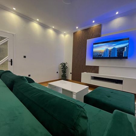 Sarajevo Luxury Apartment - 50 M From Old Sarajevo Clock Tower Exteriör bild